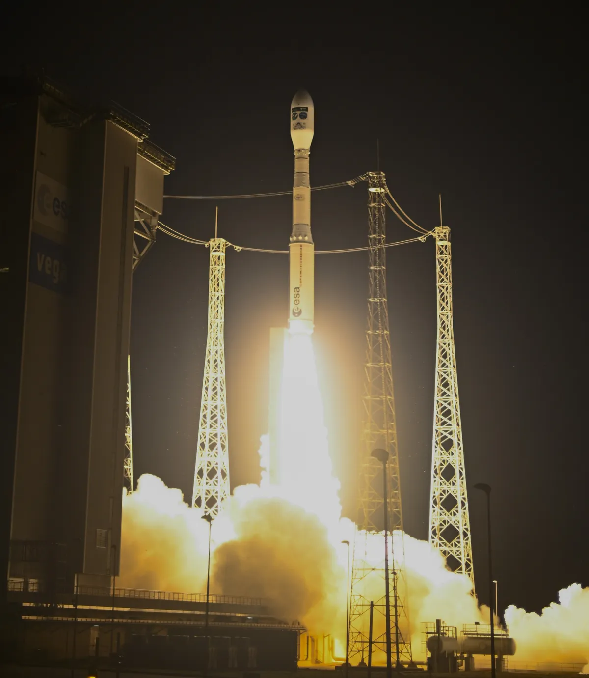 Vega-C изнася FLEX и Sentinel-3C от космодрума в Куру на 15 септември 2026 г.