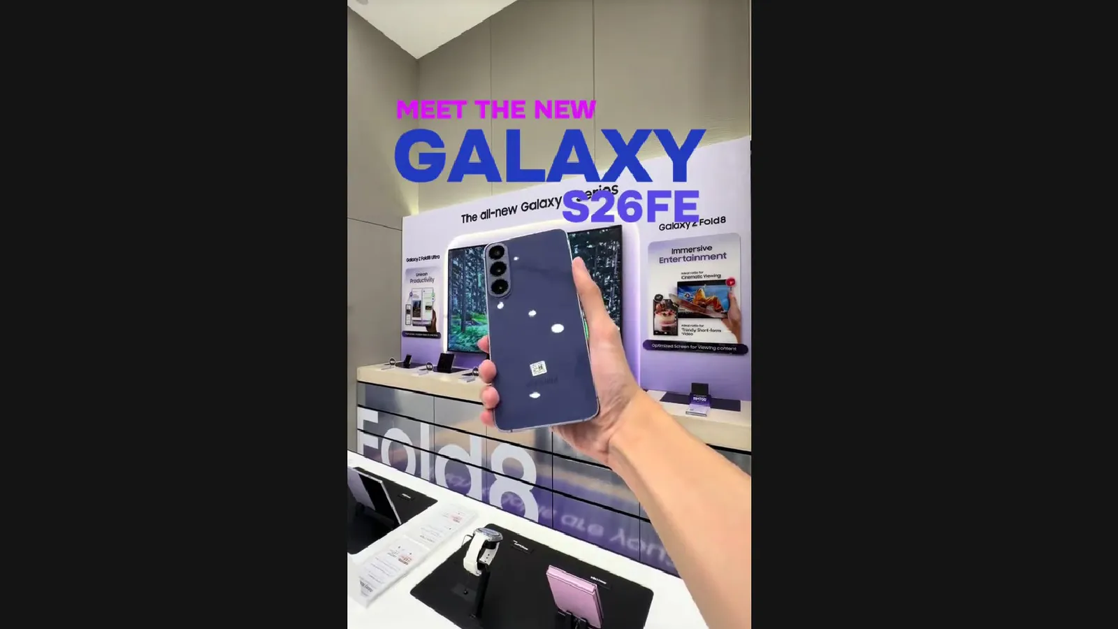 Galaxy S26 FE се показа на живо с Horizontal Lock
