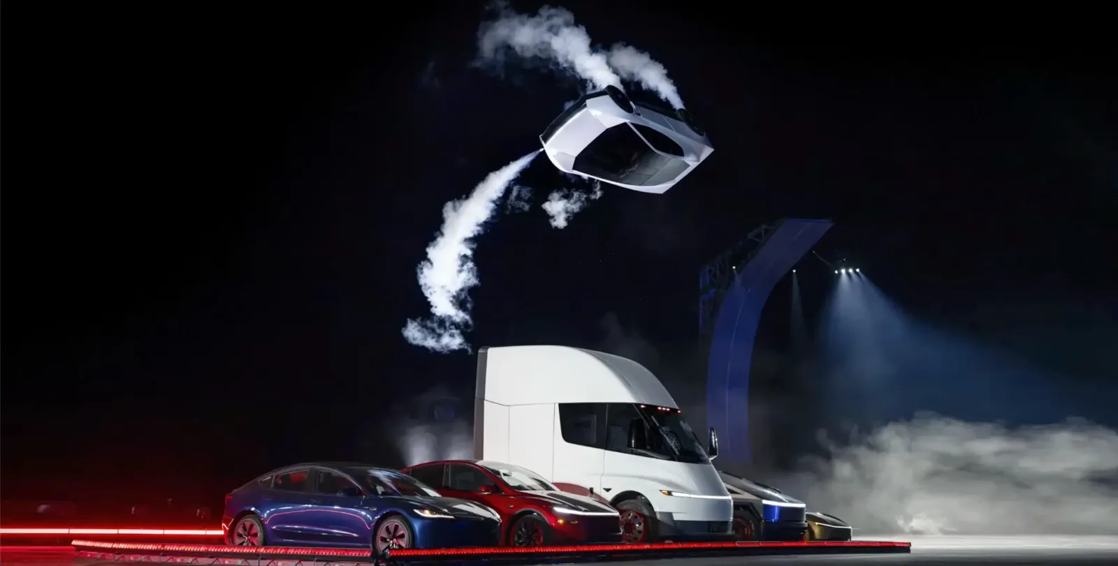 Tesla Roadster лети с дюзи от SpaceX и прави кикфлип